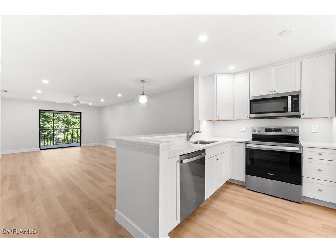 1155 Rosemary Court #B207 Naples FL 34103 225073151 image3