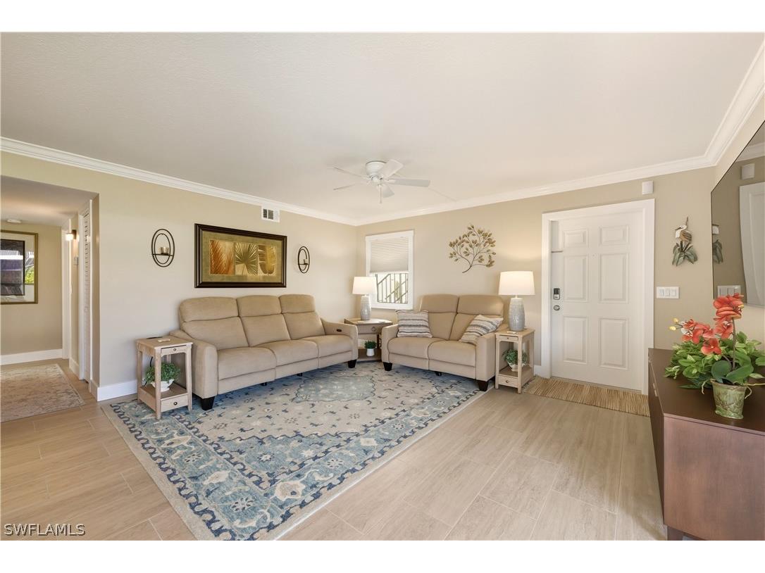 1155 Sandpiper Street #B7 Naples FL 34102 226007763 image2