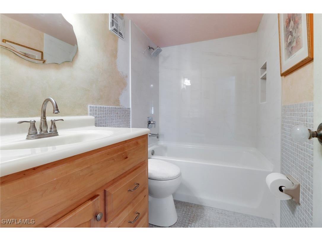 1155 Sandpiper Street #D4 Naples FL 34102 225052814 image17