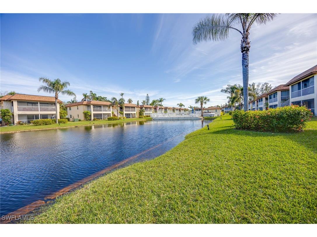 1155 Sandpiper Street #F7 Naples FL 34102 225059971 image24