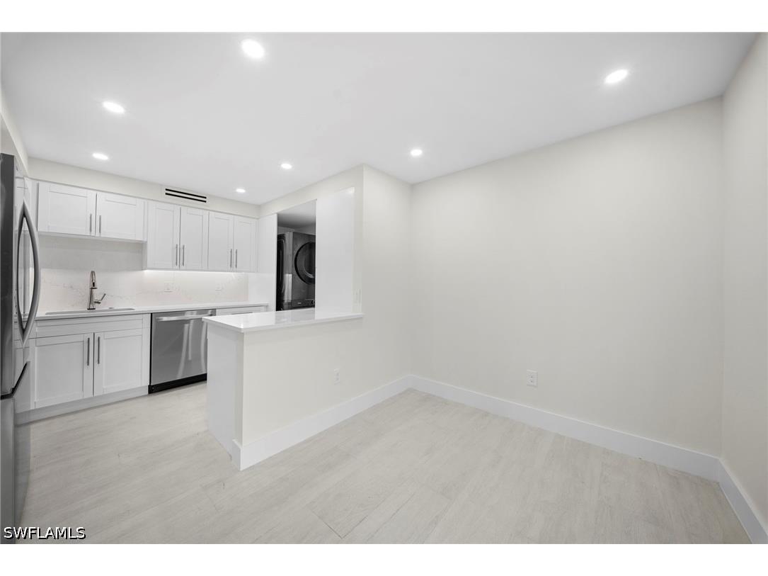 1155 Sandpiper Street #G1 Naples FL 34102 226026922 image3