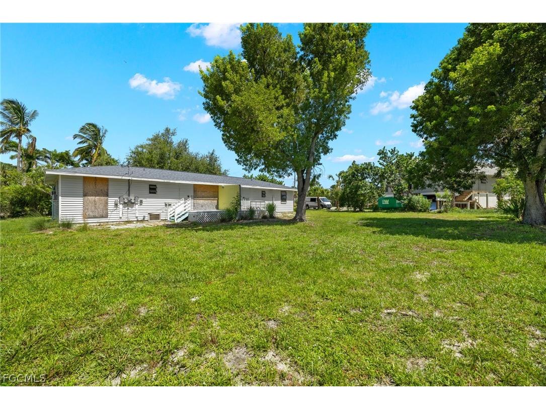 1155 Seagrape Lane Sanibel FL 33957 2026010785 image11