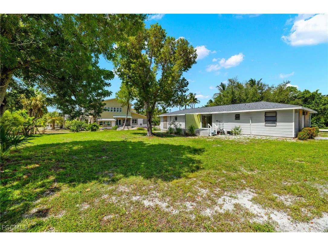 1155 Seagrape Lane Sanibel FL 33957 2026010785 image12