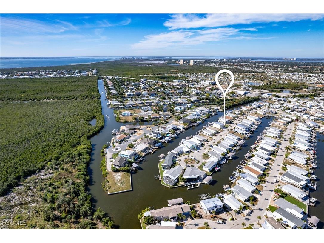 11550 Dogwood Lane Fort Myers Beach FL 33931 2025025651 image1