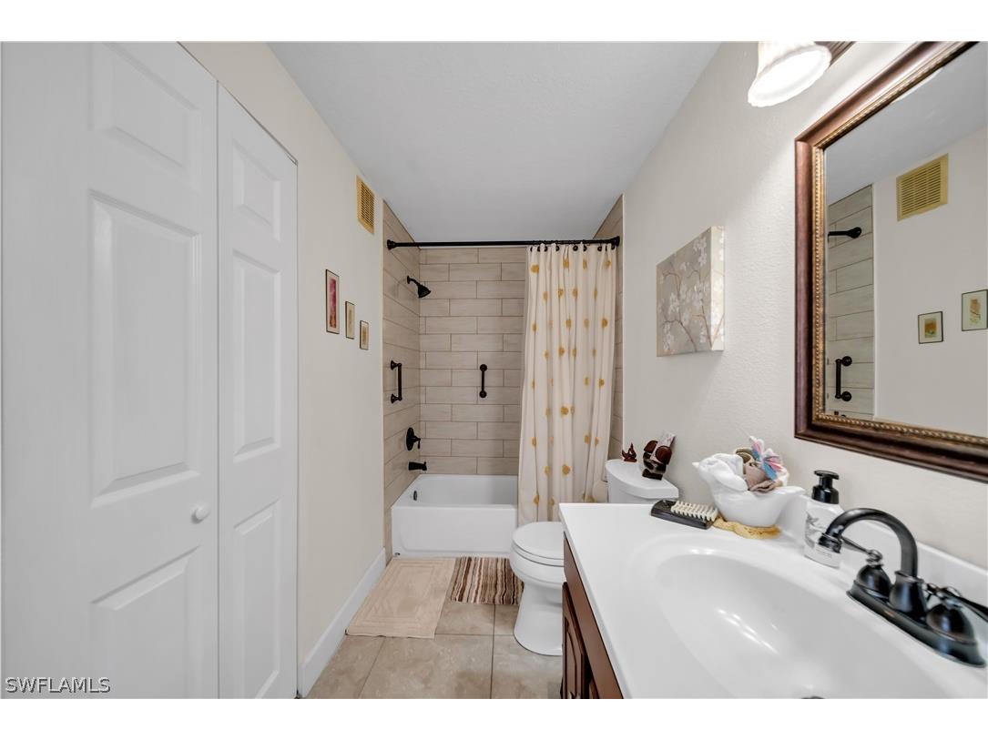 11550 Villa Grand #1315 Fort Myers FL 33913 226012006 image28