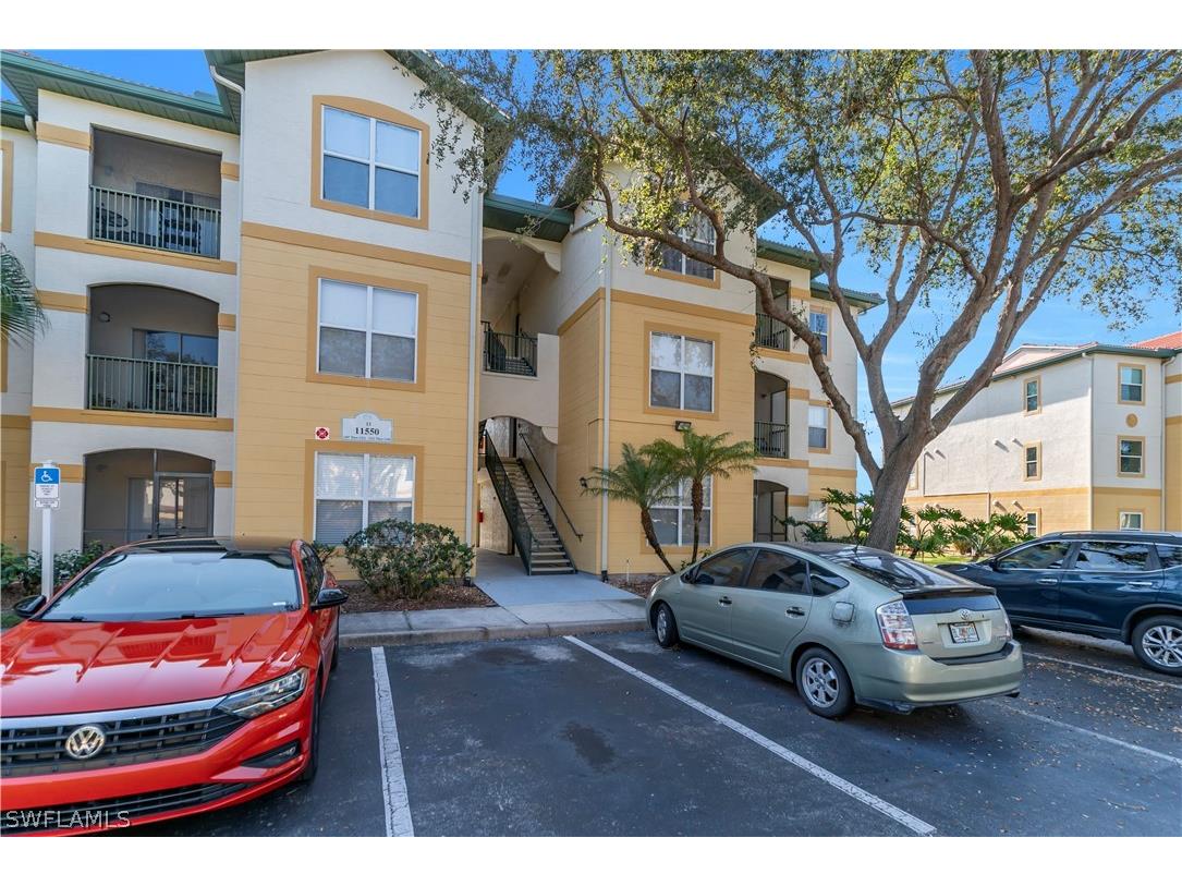 11550 Villa Grand #1315 Fort Myers FL 33913 226012006 image3