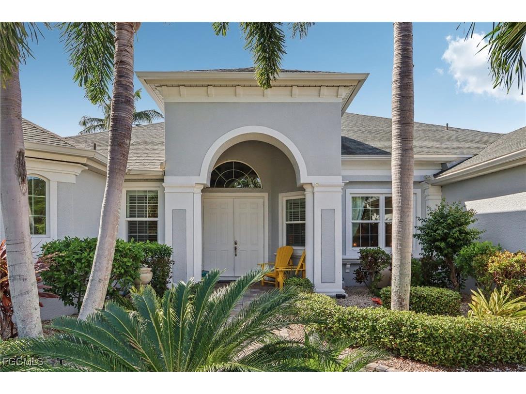 11558 Royal Tee Circle Cape Coral FL 33991 2025012683 image2