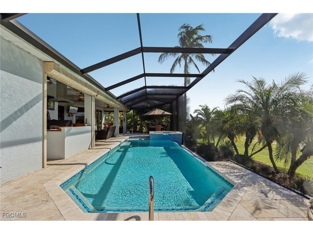 11558 Royal Tee Circle Cape Coral FL 33991 2025012683 image40