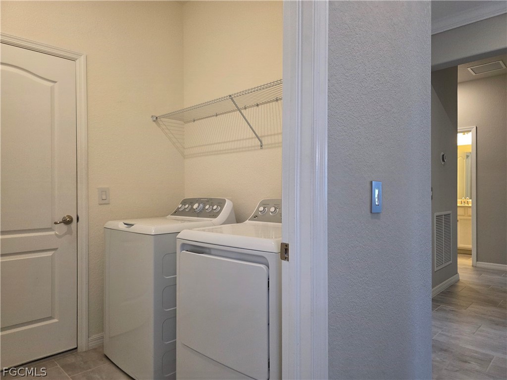 11559 Shady Blossom Drive Fort Myers FL 33913 2025025981 image10