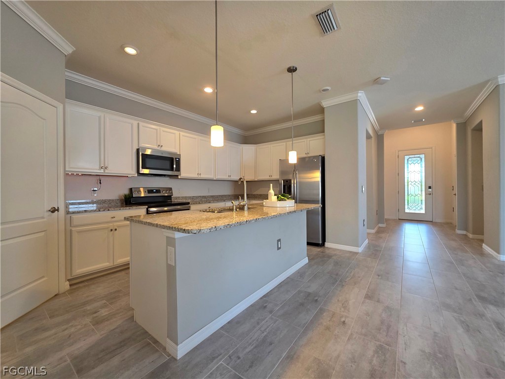 11559 Shady Blossom Drive Fort Myers FL 33913 2025025981 image27