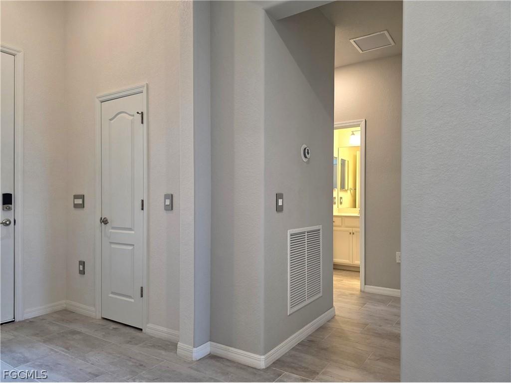 11559 Shady Blossom Drive Fort Myers FL 33913 2025025981 image3