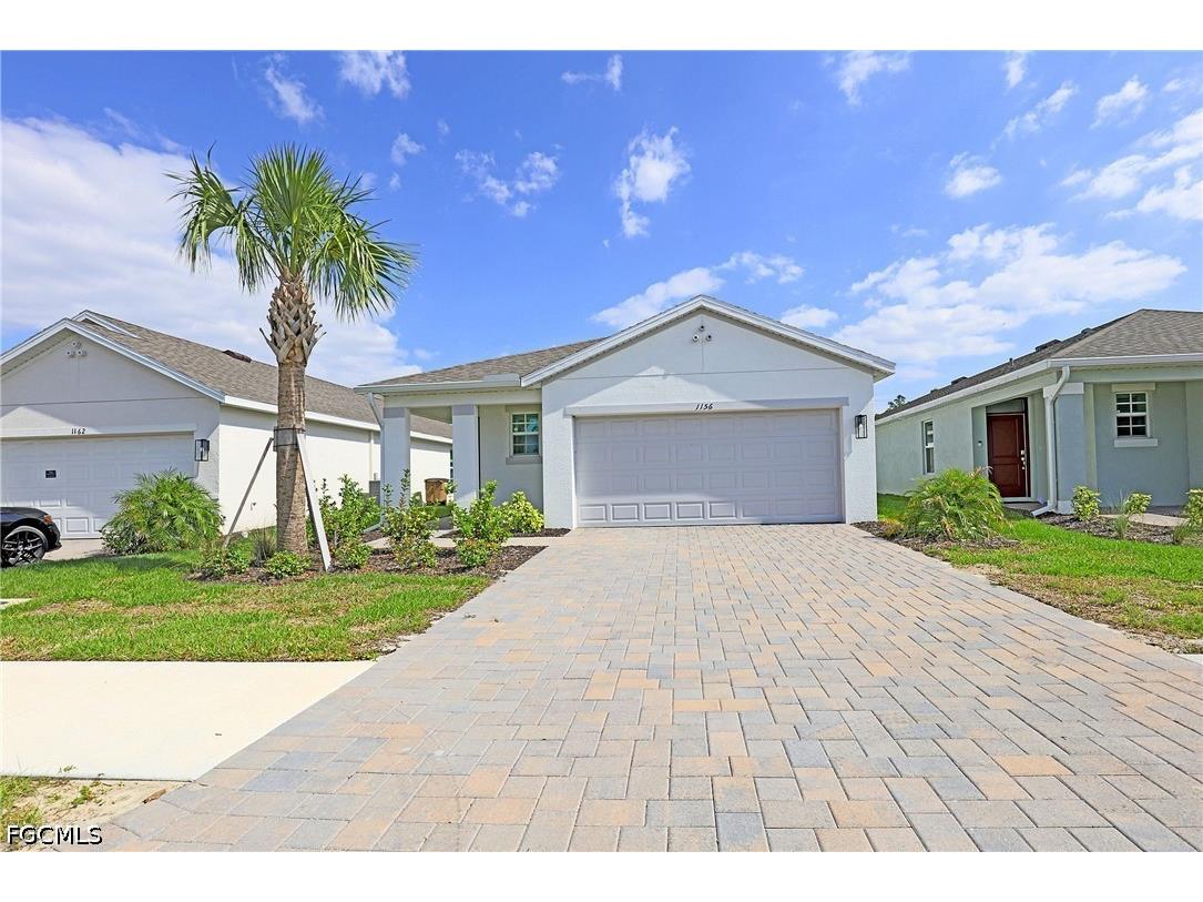 1156 Brooklands Drive Fort Myers FL 33905 2026018402 image1