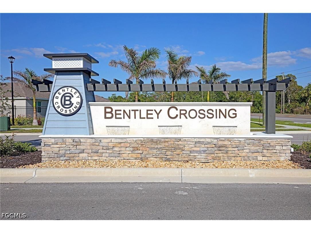 1156 Brooklands Drive Fort Myers FL 33905 2026018402 image16