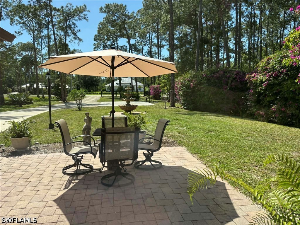 1156 Oakes Boulevard Naples FL 34119 226016871 image2