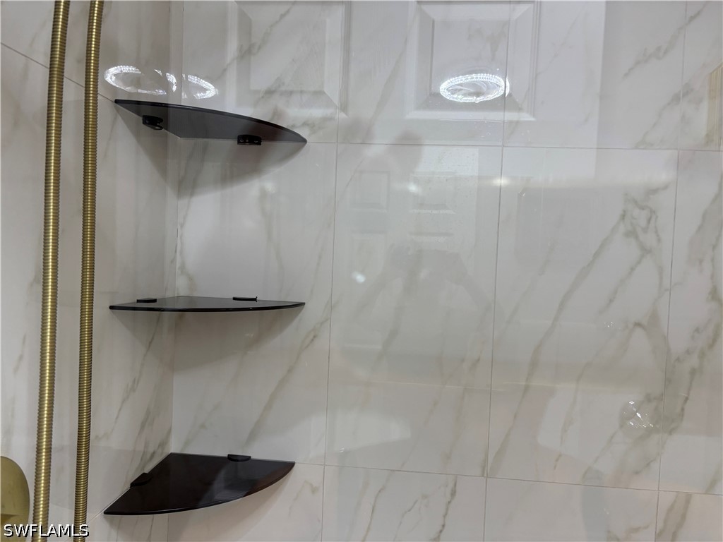 1156 Oakes Boulevard Naples FL 34119 226016871 image26
