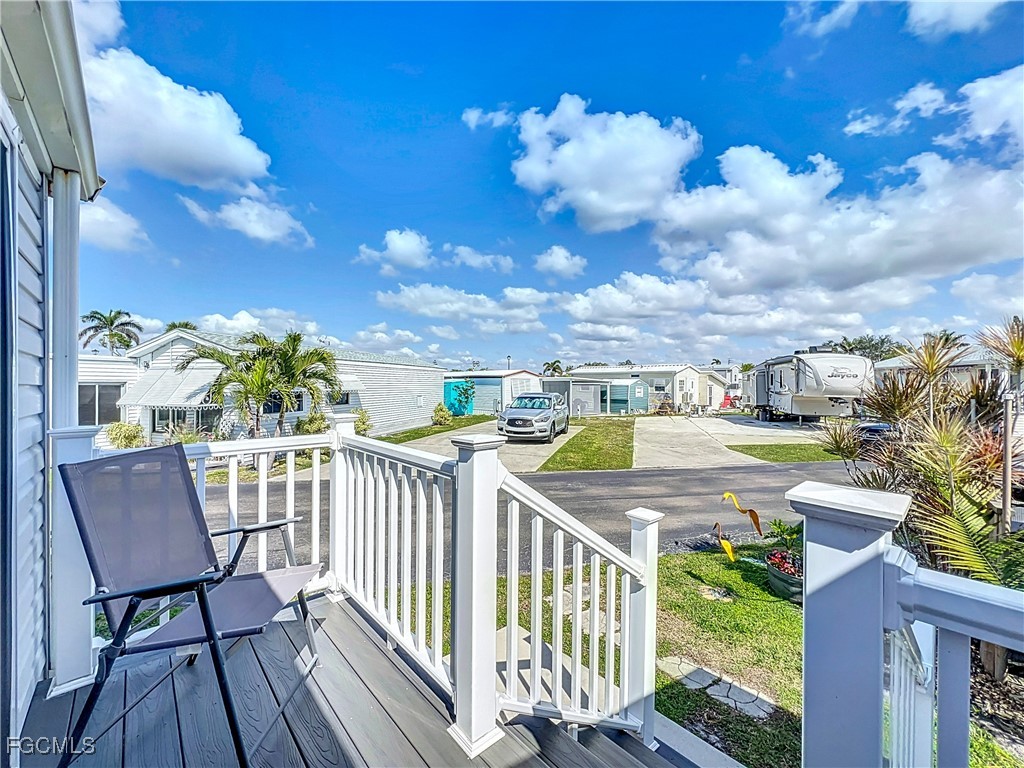 11561 Blue Warbler Drive Fort Myers FL 33908 2025012692 image16