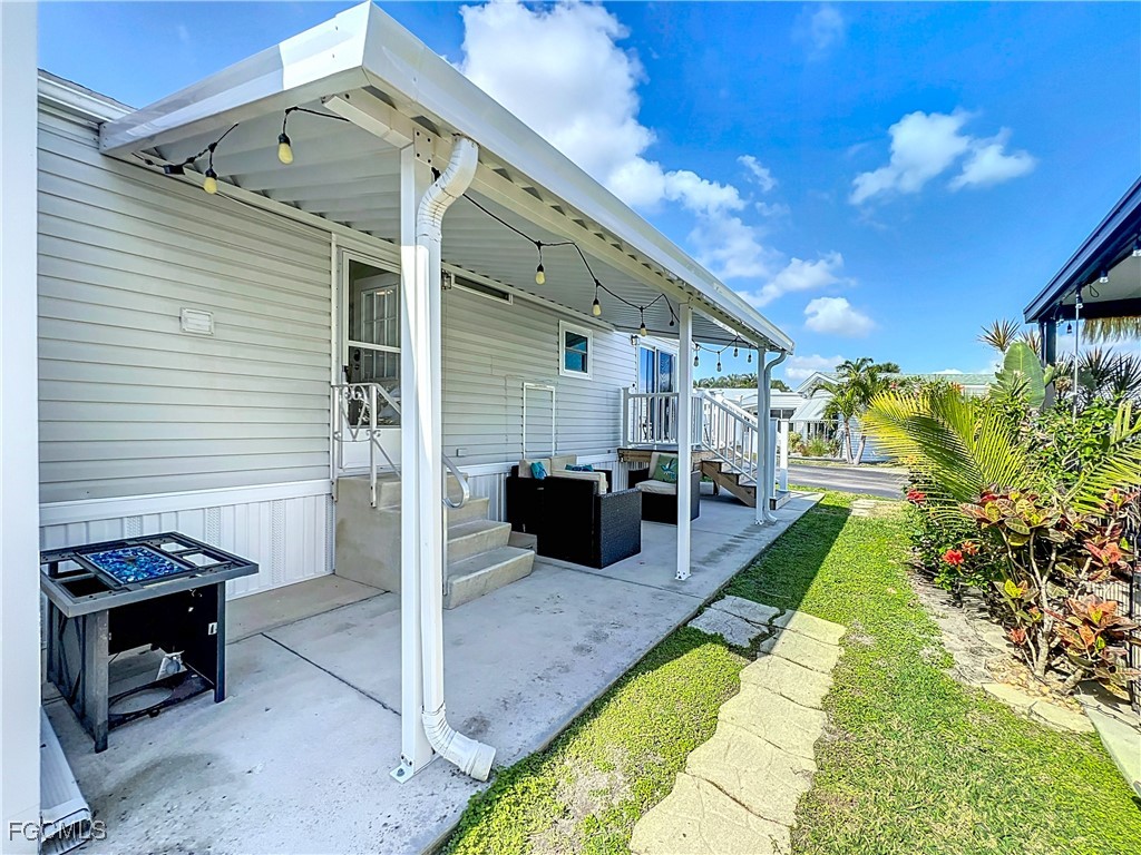 11561 Blue Warbler Drive Fort Myers FL 33908 2025012692 image17