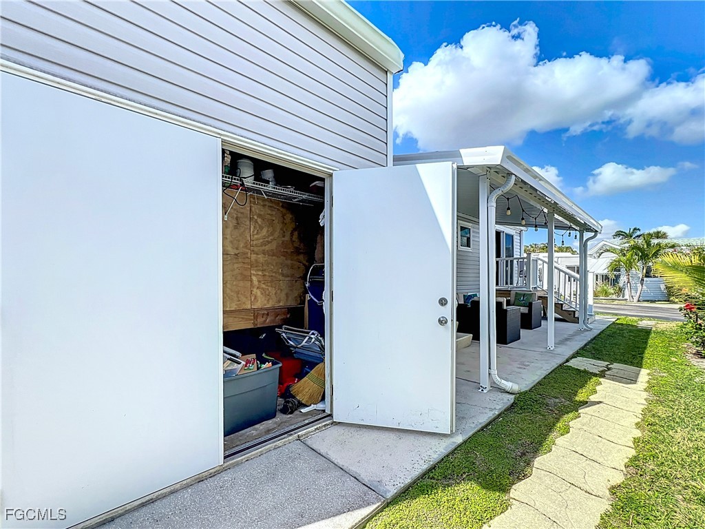 11561 Blue Warbler Drive Fort Myers FL 33908 2025012692 image22