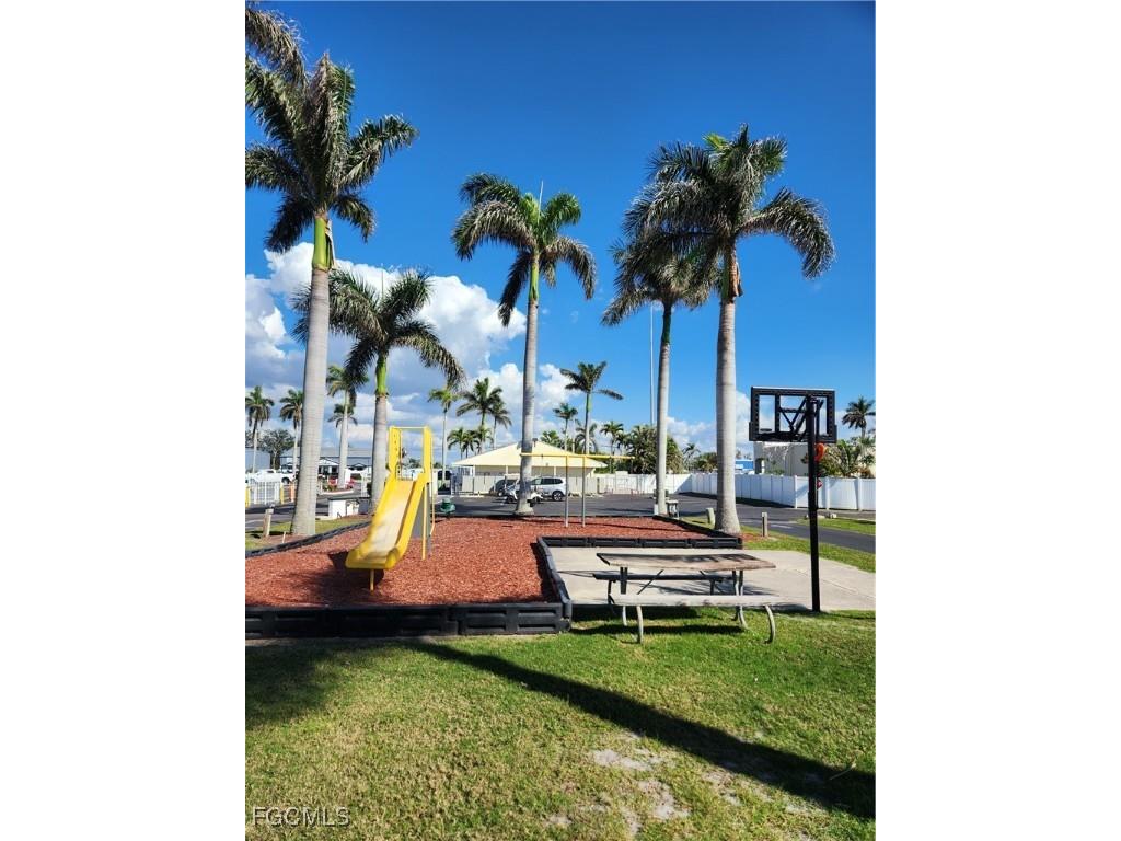 11561 Blue Warbler Drive Fort Myers FL 33908 2025012692 image35