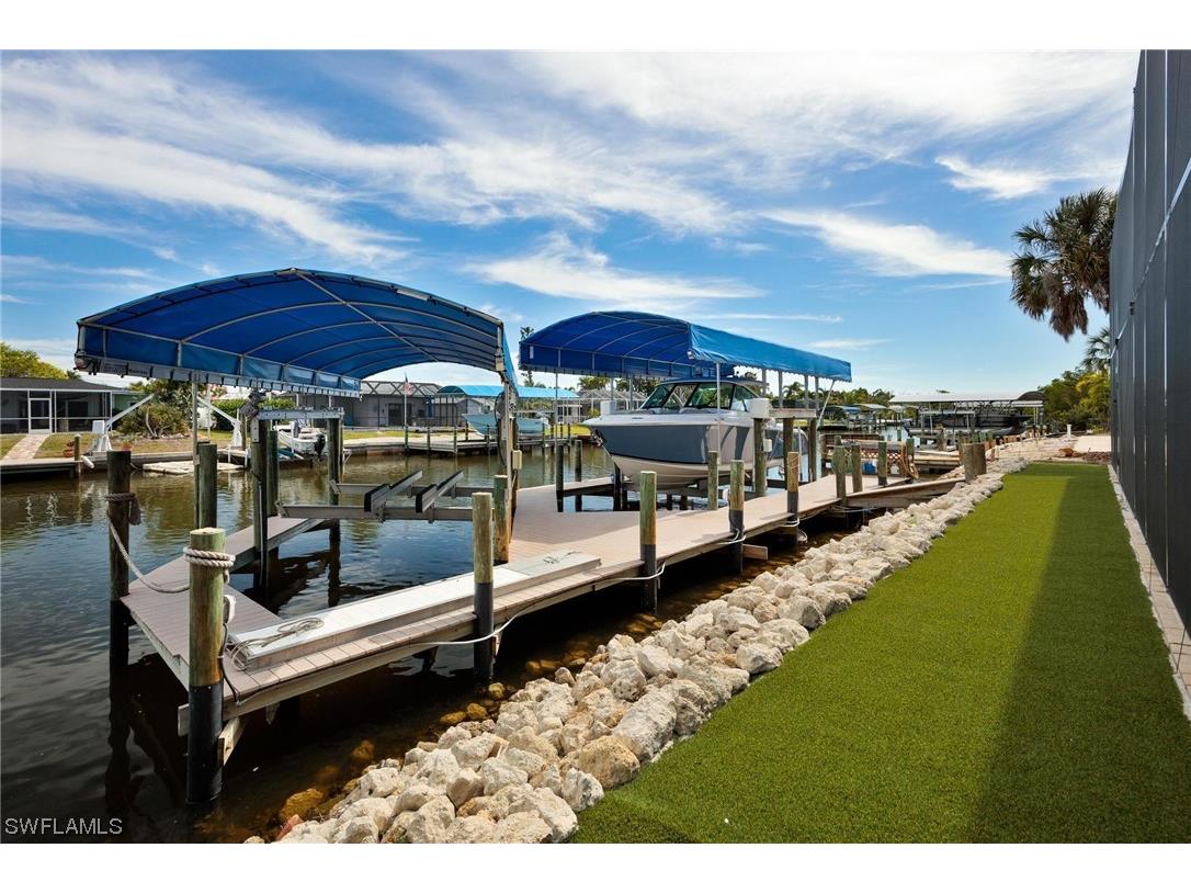 11561 Isle Of Palms Drive Fort Myers Beach FL 33931 224014231 image1
