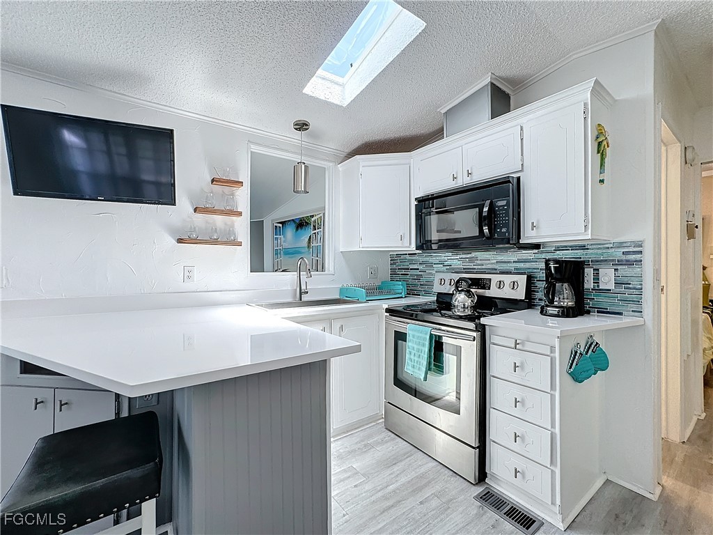 11561 Valleyview Drive #166 Fort Myers FL 33908 2025021253 image12