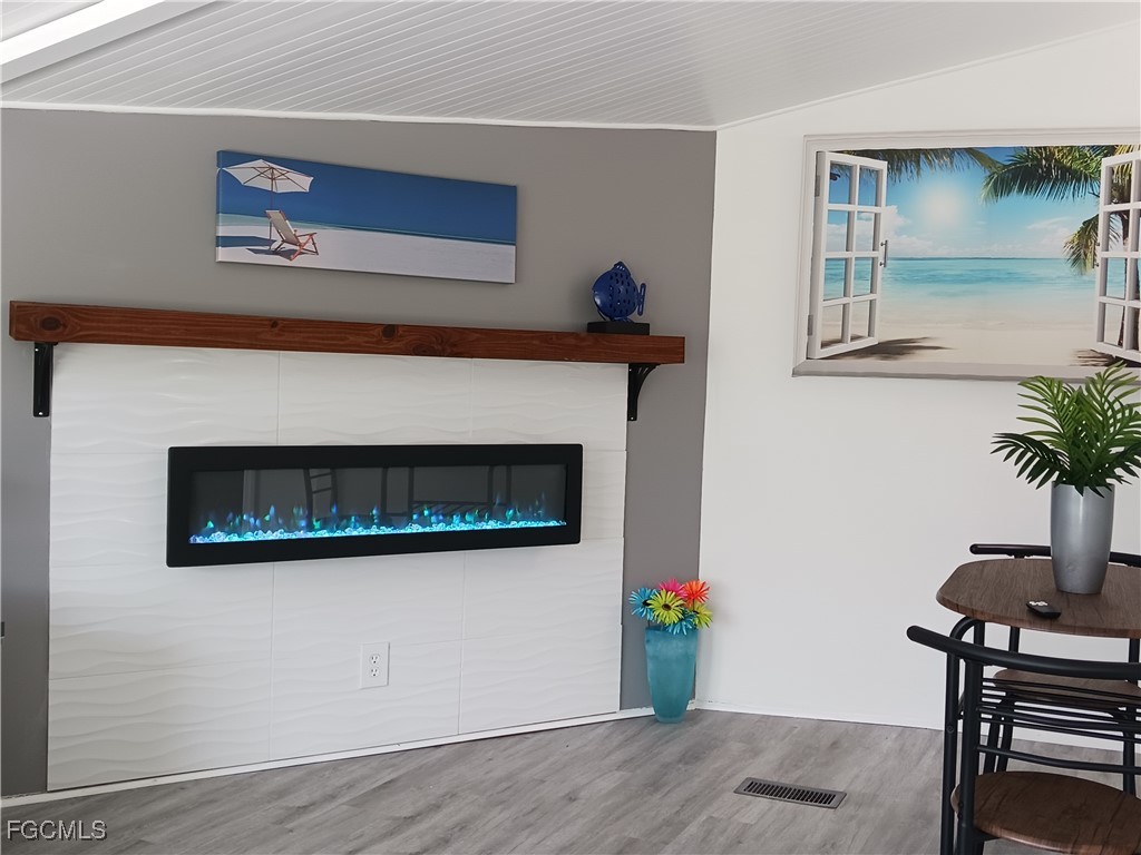 11561 Valleyview Drive #166 Fort Myers FL 33908 2025021253 image6