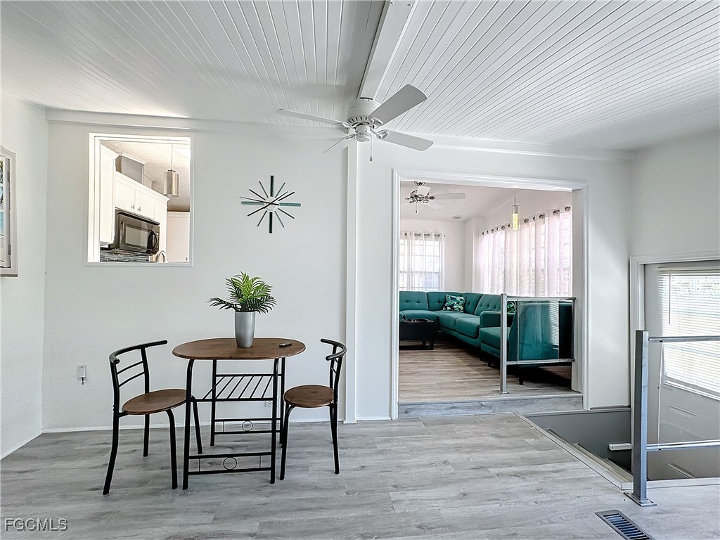 11561 Valleyview Drive #166 Fort Myers FL 33908 2025021253 image8