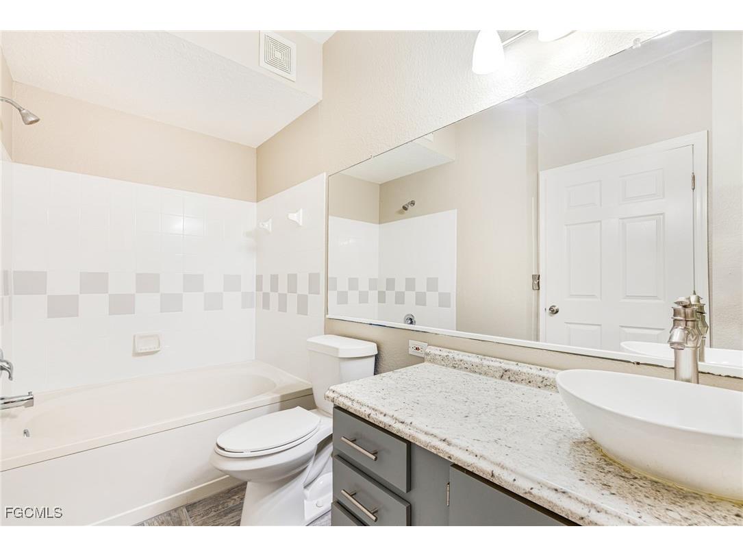 11561 Villa Grand #716 Fort Myers FL 33913 2025011935 image13
