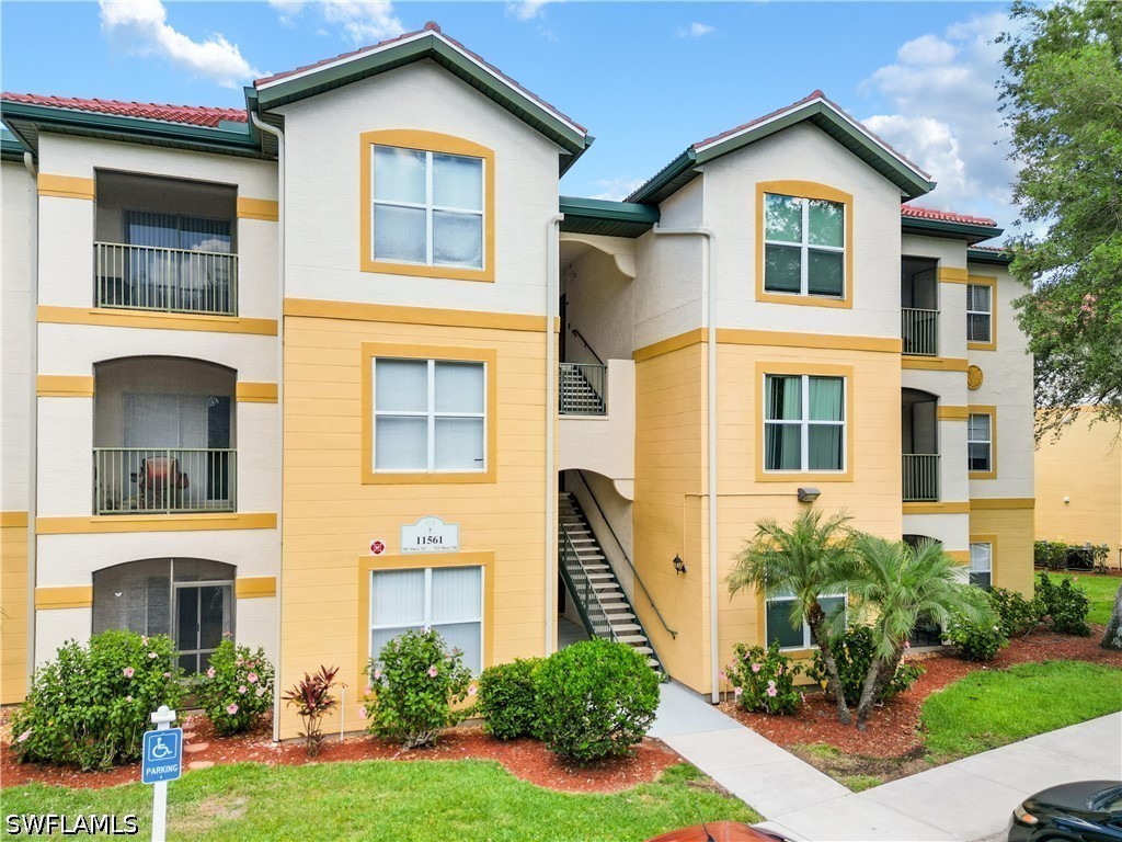 11561 Villa Grand #716 Fort Myers FL 33913 226018089 image2