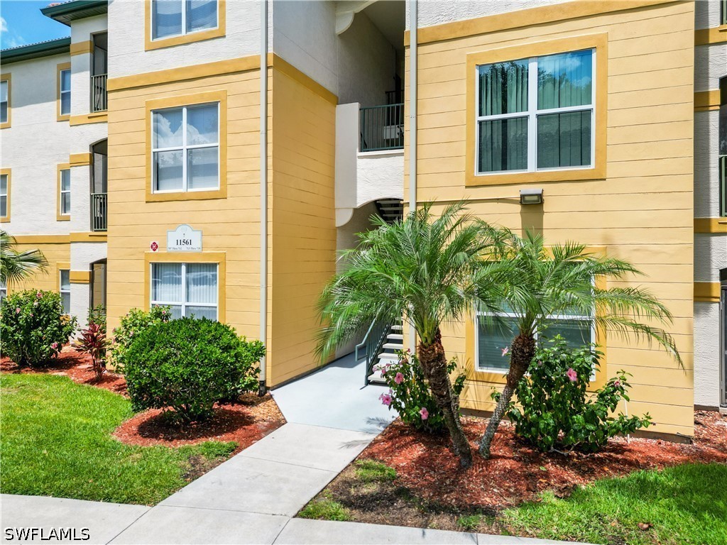 11561 Villa Grand #716 Fort Myers FL 33913 226018089 image3