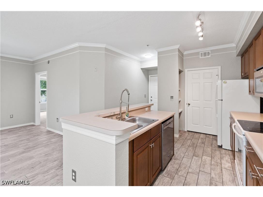 11561 Villa Grand #716 Fort Myers FL 33913 226018089 image8