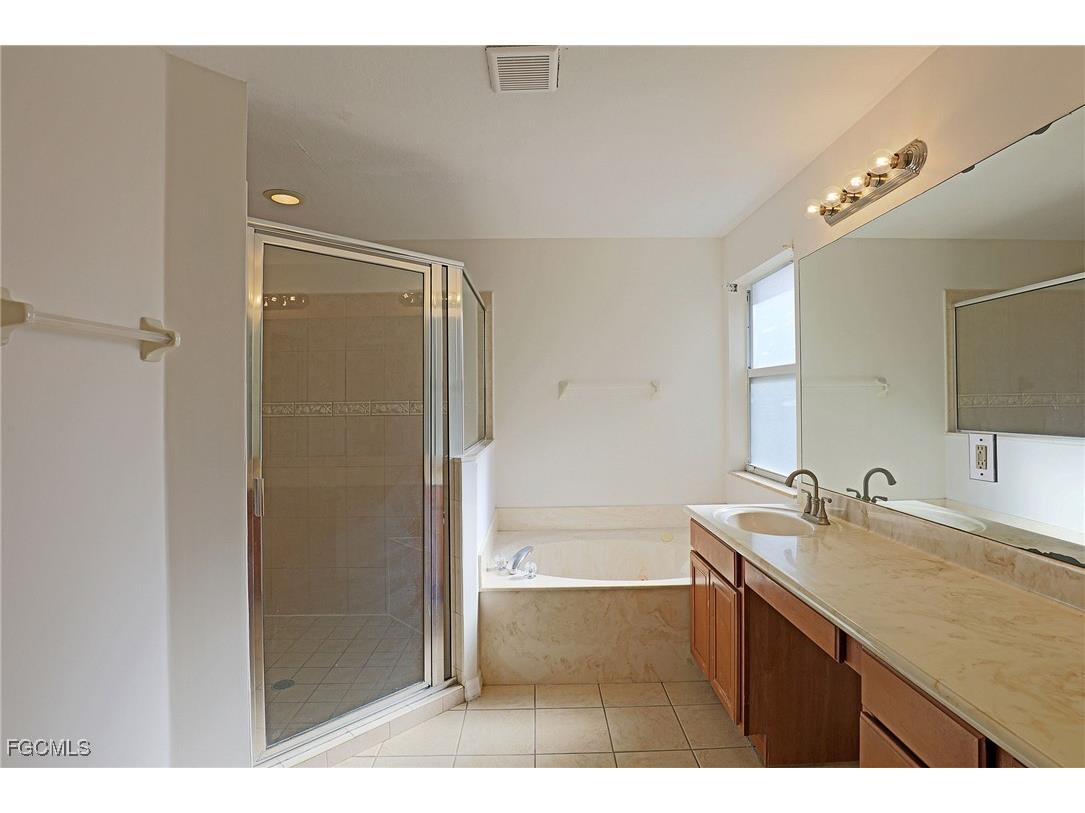 11565 Plantation Preserve Circle S Fort Myers FL 33966 2025014445 image19