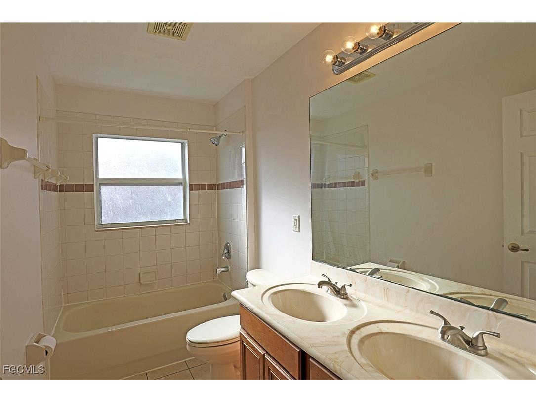 11565 Plantation Preserve Circle S Fort Myers FL 33966 2025014445 image24