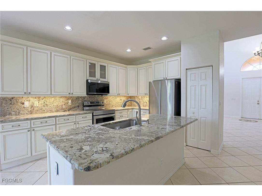 11565 Plantation Preserve Circle S Fort Myers FL 33966 2025014445 image9