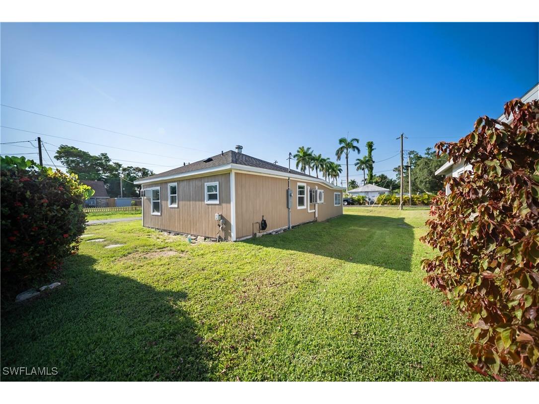 1157 4th Way North Fort Myers FL 33903 225023930 image28