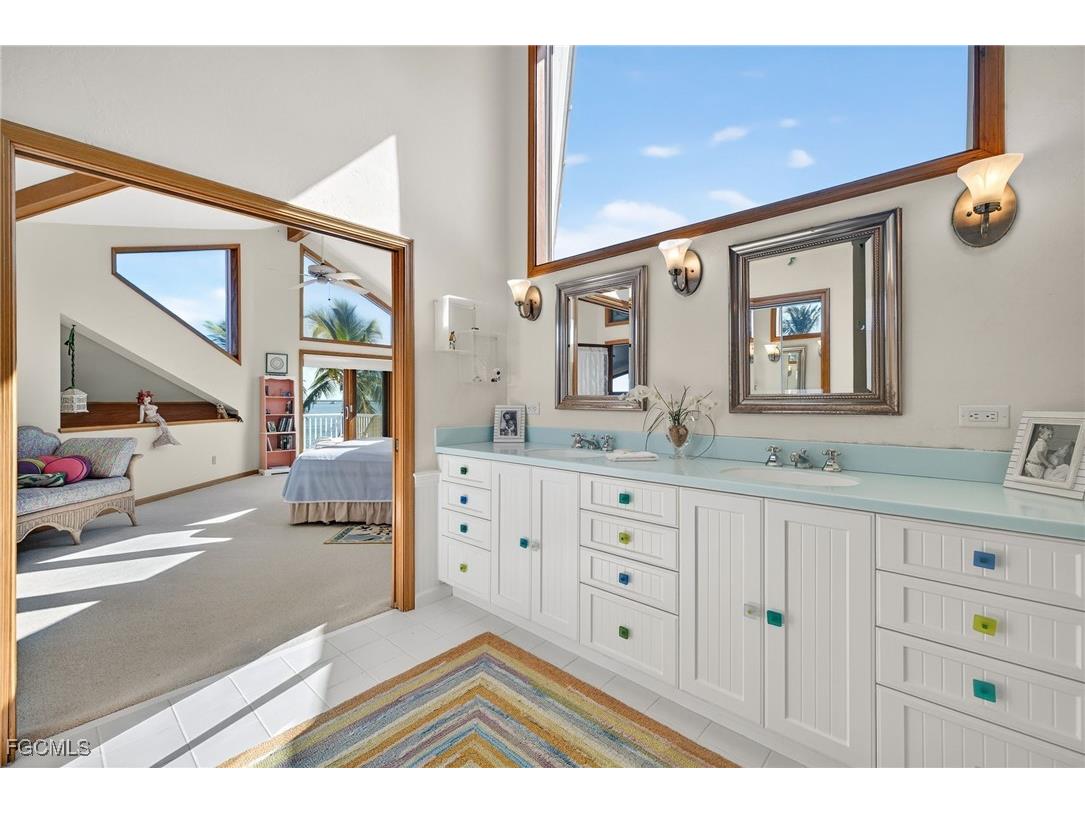 1157 Bird Lane Sanibel FL 33957 2025023499 image24