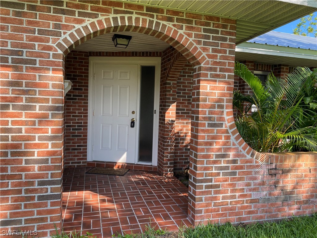 1157 Caloosahatchee Drive Moore Haven FL 33471 223077136 image1