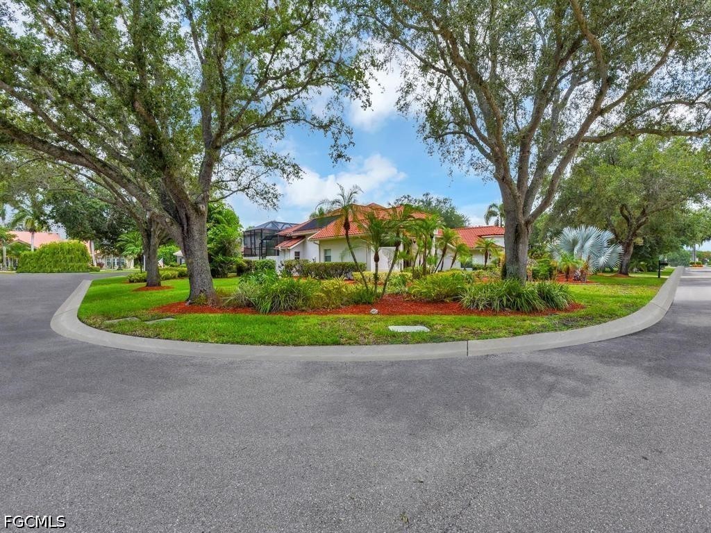 11570 Hampton Greens Drive Fort Myers FL 33913 2026028110 image3