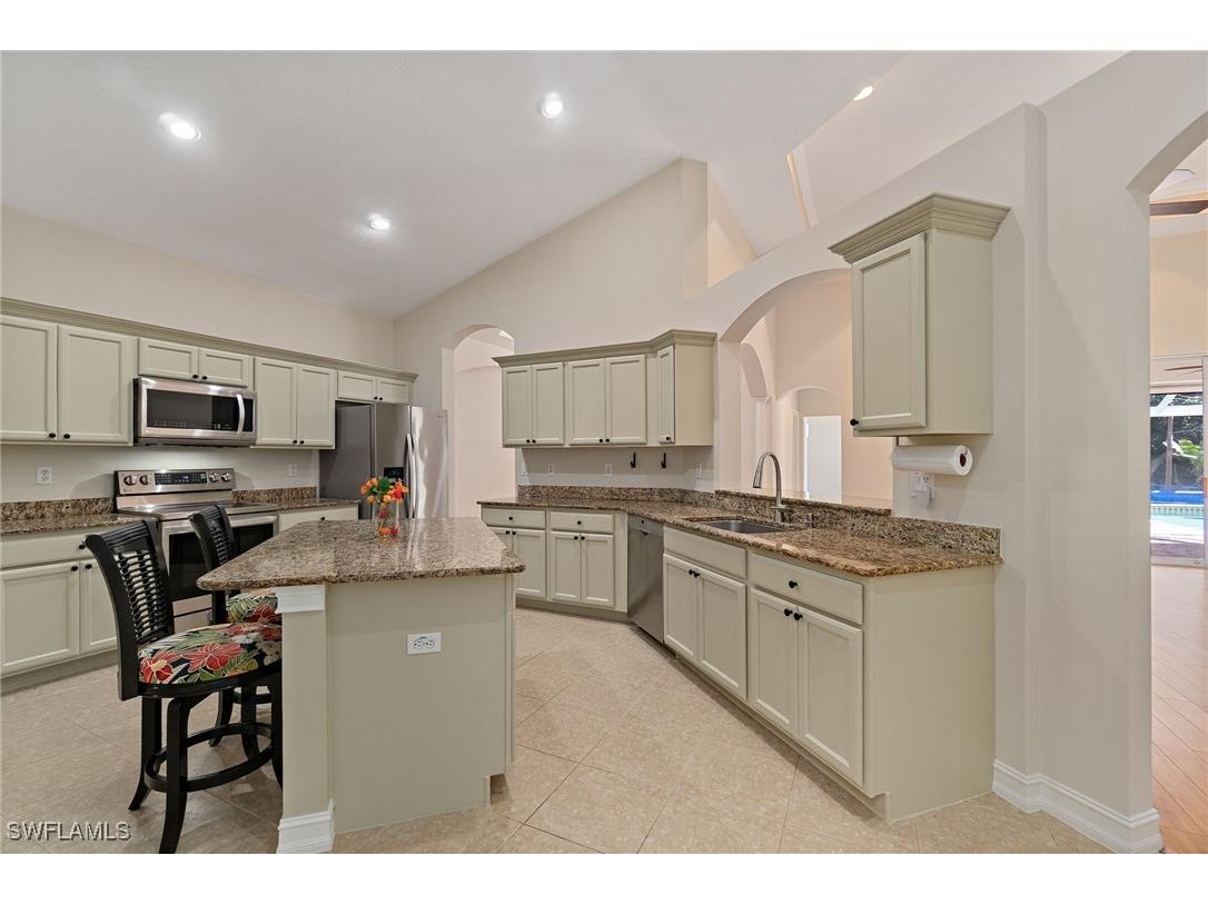 1158 Oakes Boulevard Naples FL 34119 225079111 image14