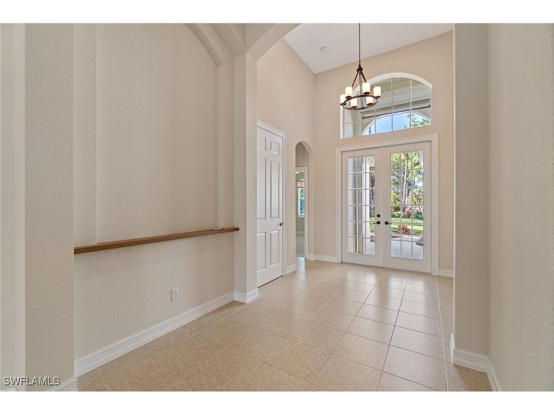 1158 Oakes Boulevard Naples FL 34119 225079111 image6