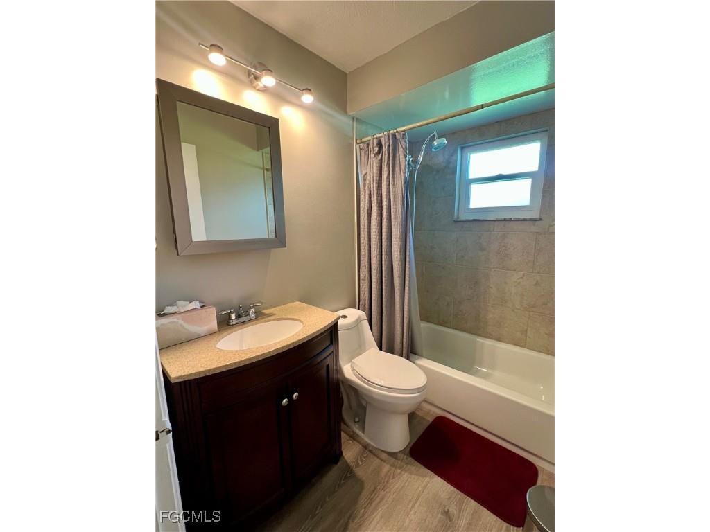 1158 SE 32nd Street Cape Coral FL 33904 2025006607 image16