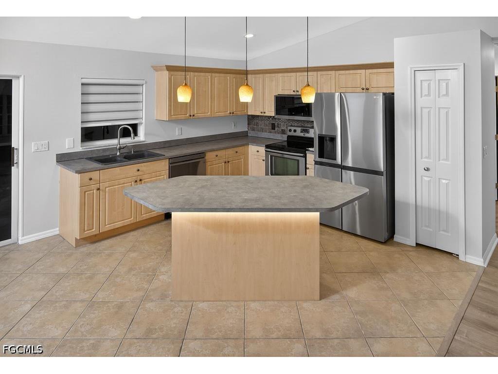 11580 Forest Mere Dr Bonita Springs FL 34135 2026028039 image8