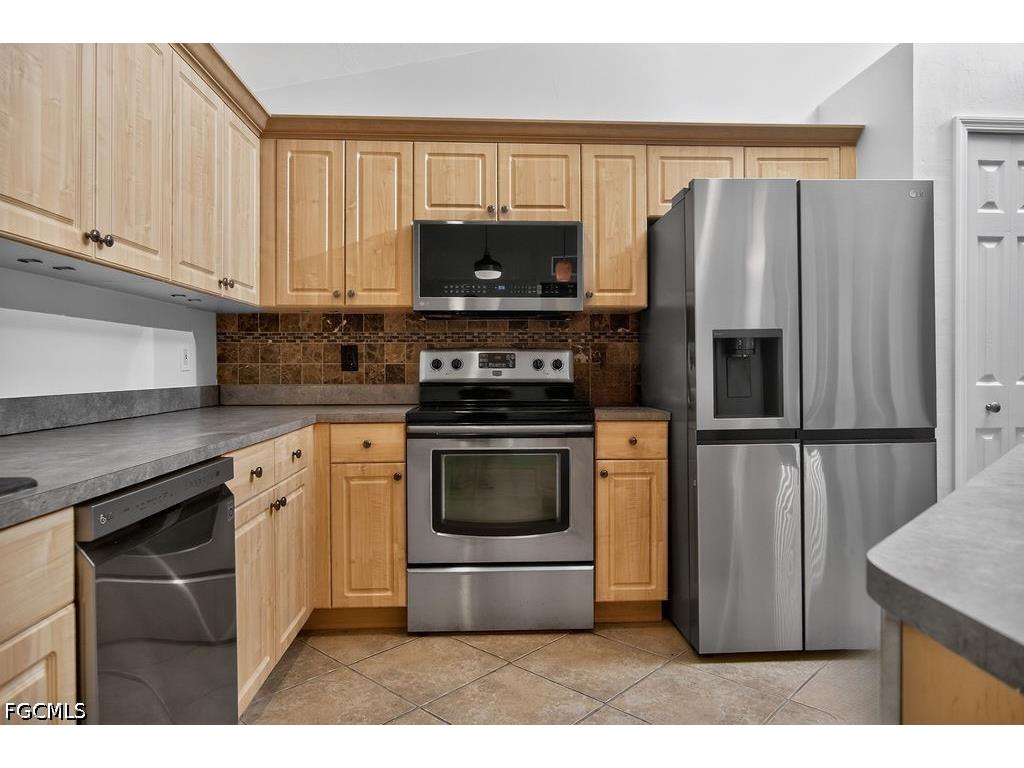 11580 Forest Mere Dr Bonita Springs FL 34135 2026028039 image9