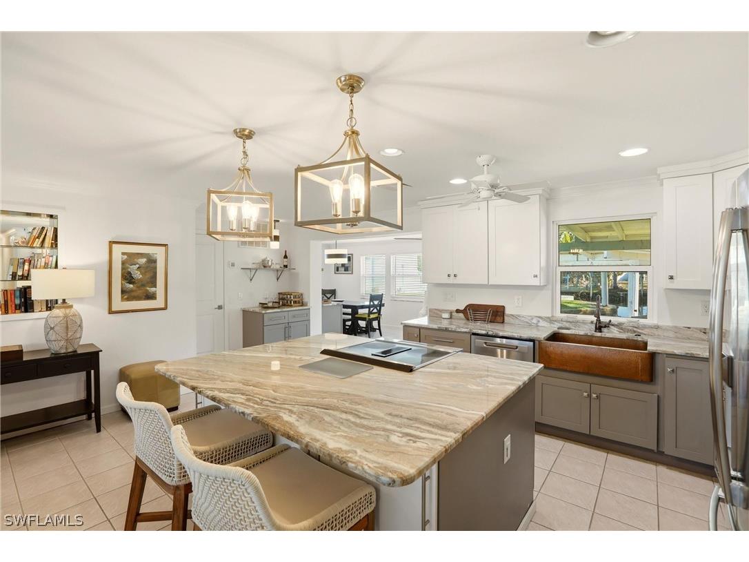 1159 Holiday Lane E Naples FL 34104 226006776 image12