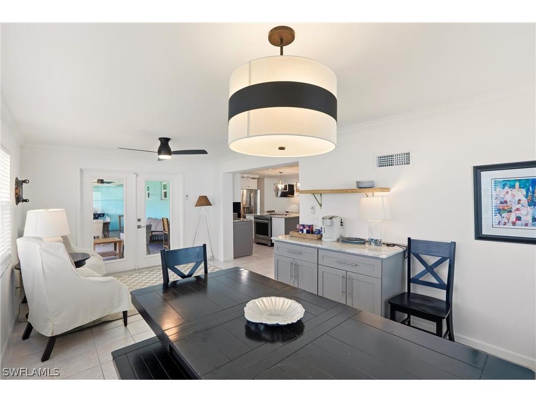 1159 Holiday Lane E Naples FL 34104 226006776 image20