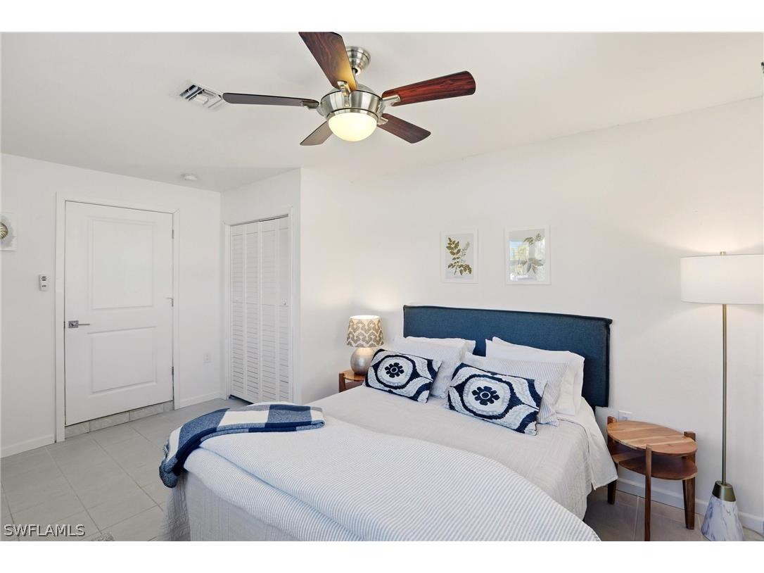1159 Holiday Lane E Naples FL 34104 226006776 image31