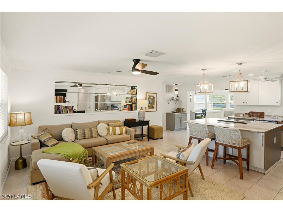 1159 Holiday Lane E Naples FL 34104 226006776 image7