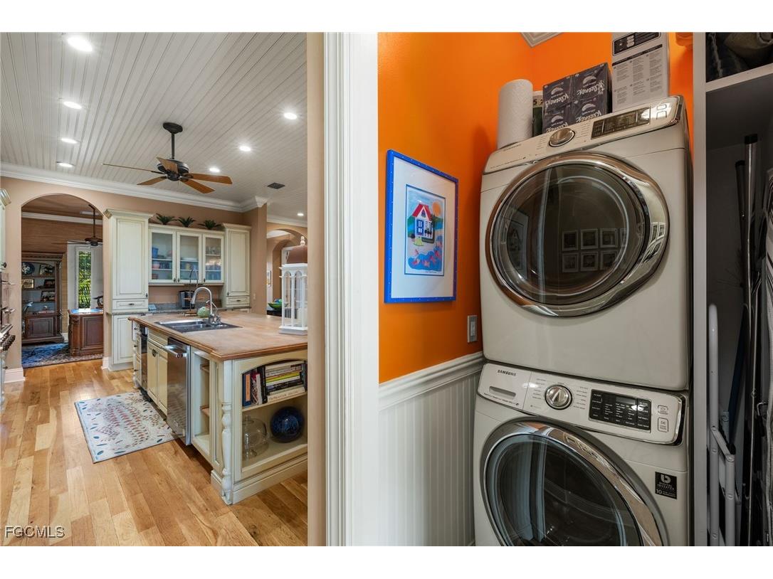 1159 Junonia Street Sanibel FL 33957 2025017287 image24