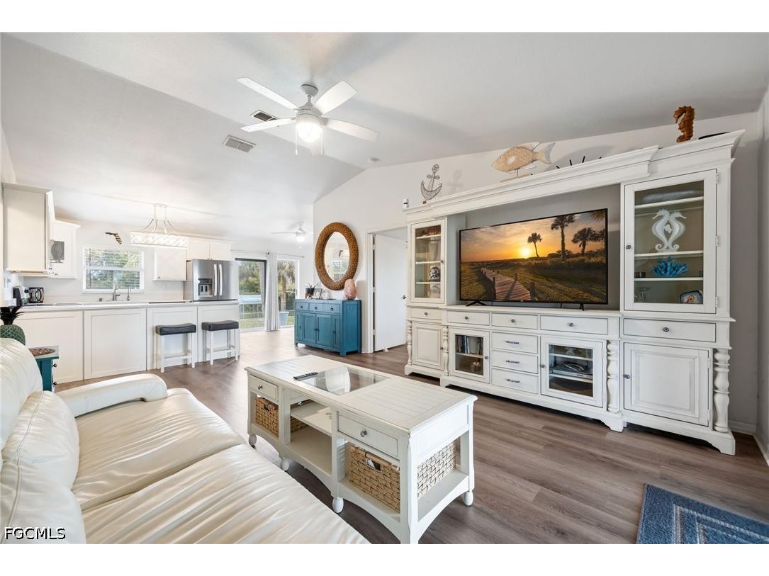 1159 Lock Lane Moore Haven FL 33471 2026025520 image3