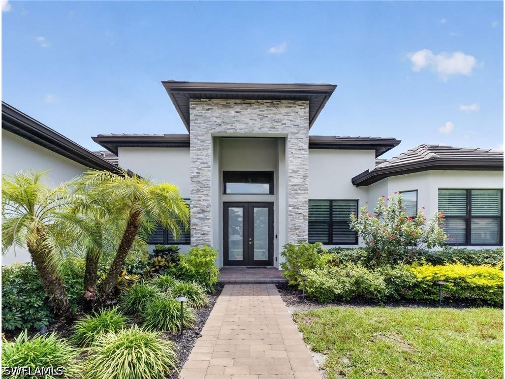 11590 Pin Oak Drive S Bonita Springs FL 34135 226018328 image1